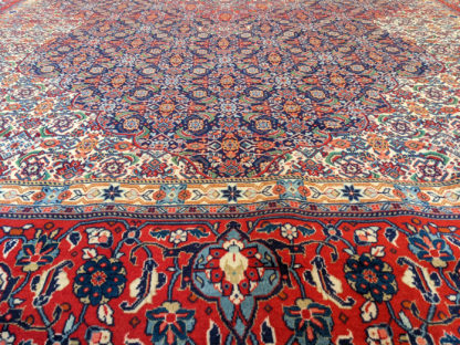Persian Sarouk 9x13 Red Blue Wool Area Rug